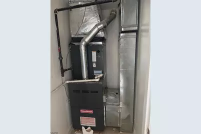 787 Clinton Ave, Newark, NJ 07108 - Photo 8