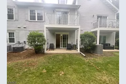 106 Amethyst Way, Franklin Township, NJ 08823 - Photo 2