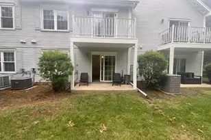 106 Amethyst Way, Franklin Township, NJ 08823 - Photo 2