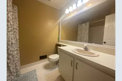 106 Amethyst Way, Franklin Township, NJ 08823 - Photo 6