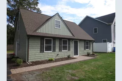 104 Andrew St, Green Brook Township, NJ 08812 - Photo 2