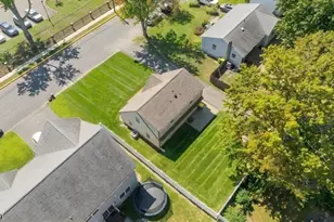 104 Andrew St, Green Brook Township, NJ 08812 - Photo 32