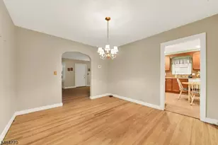 842 Travers St, Union Township, NJ 07083 - Photo 6