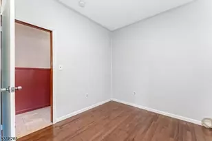 2116 E Edgar Rd, Linden, NJ 07036 - Photo 8