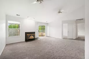 104 Heritage Blvd, West Windsor Township, NJ 08540 - Photo 8