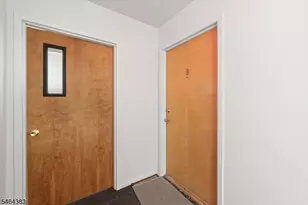 104 Heritage Blvd, West Windsor Township, NJ 08540 - Photo 16