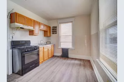 324 Clifton Ave, Newark, NJ 07104 - Photo 14