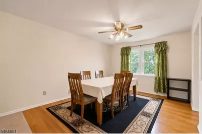 66 Edison Ave, Edison, NJ 08820 - Photo 12