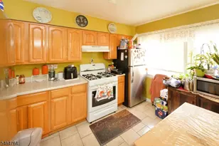 150 Elwood Ave, Newark, NJ 07104 - Photo 6