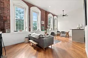 491 Valley St, West Orange Township, NJ 07050 - Photo 2