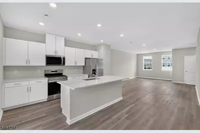 139 Essex Drive, Winslow Township, NJ 08081 - Photo 2