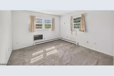 444 Vanderveer Rd, Bridgewater, NJ 08807 - Photo 26