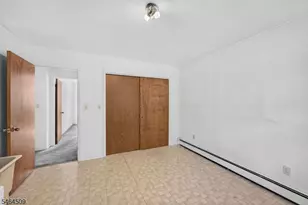 444 Vanderveer Rd, Bridgewater, NJ 08807 - Photo 32
