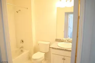 43 Aspen Dr, Cedar Grove, NJ 07009 - Photo 4
