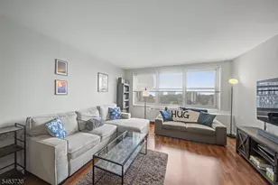 2000 Linwood Ave, Fort Lee, NJ 07024 - Photo 1