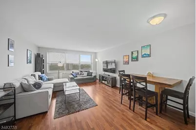 2000 Linwood Ave #12N, Fort Lee, NJ 07024 - Photo 2