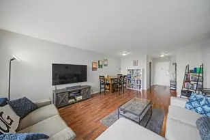 2000 Linwood Ave, Fort Lee, NJ 07024 - Photo 4