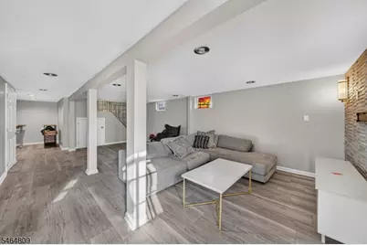2837 Wickersham Ave, Linden, NJ 07036 - Photo 34