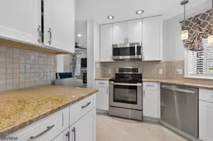 32 Birchwood Road Ondo, Bedminster Township, NJ 07921 - Photo 8