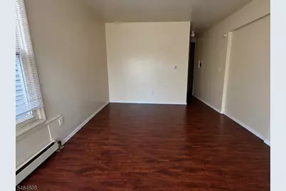 131 S 8th St #2, Newark, NJ 07107 - Photo 6