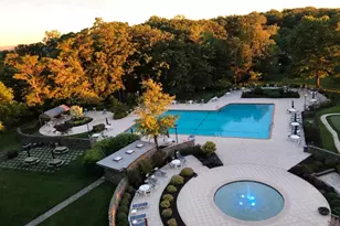 2 Claridge Dr 7Fw, Verona, NJ 07044 - Photo 1
