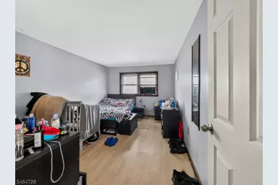 2393 Steuben St, Union Township, NJ 07083 - Photo 18