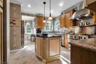 31 Dickinson Rd, Bernards Township, NJ 07920 - Photo 14