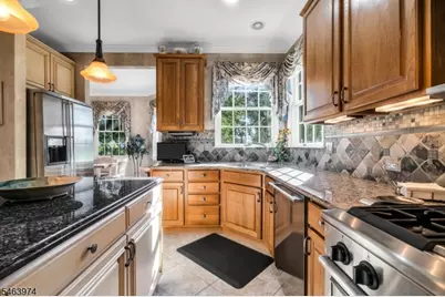 31 Dickinson Rd, Bernards Township, NJ 07920 - Photo 12