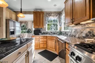 31 Dickinson Rd, Bernards Township, NJ 07920 - Photo 12