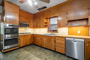 42 Academy St, Califon, NJ 07830 - Photo 26