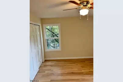 406 Robins St #2, Roselle, NJ 07203 - Photo 8