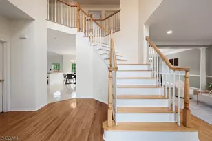 18 Montfort Dr, Montgomery Township, NJ 08502 - Photo 6