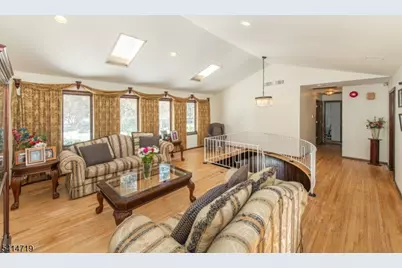 181 Center Grove Rd, Randolph Township, NJ 07869 - Photo 4