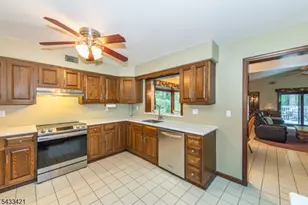 181 Center Grove Rd, Randolph Township, NJ 07869 - Photo 12