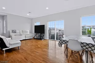 313 Doyle St, Elizabeth, NJ 07206 - Photo 8