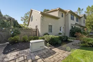 31 Old Farm Rd, Berkeley Heights Township, NJ 07922 - Photo 40