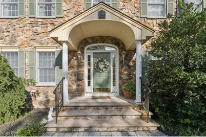 31 Old Farm Rd, Berkeley Heights Township, NJ 07922 - Photo 4