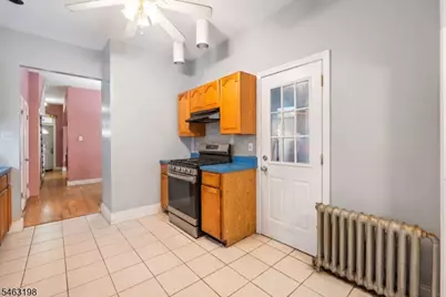 159 Boyd Ave, Jersey City, NJ 07304 - Photo 8
