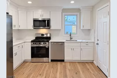 283 Prospect St, Phillipsburg, NJ 08865 - Photo 2