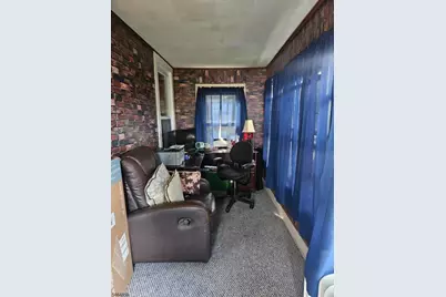 215 W 3rd Ave, Roselle, NJ 07203 - Photo 4