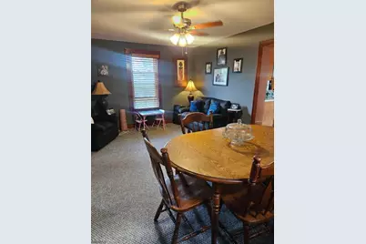 215 W 3rd Ave, Roselle, NJ 07203 - Photo 8