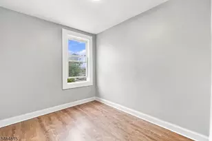 19 Summer St, Lodi, NJ 07644 - Photo 12