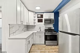 19 Summer St, Lodi, NJ 07644 - Photo 10