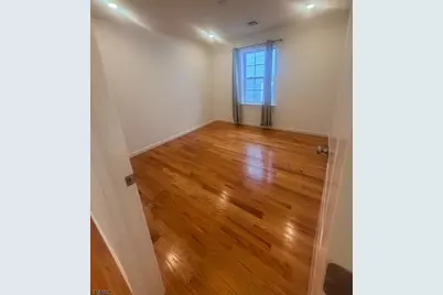 784 Bergen St, Newark, NJ 07108 - Photo 6