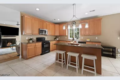 5 Mountain View Rd, Lopatcong Township, NJ 08865 - Photo 12