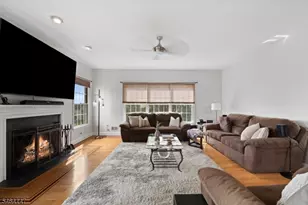 5 Mountain View Rd, Lopatcong Township, NJ 08865 - Photo 8