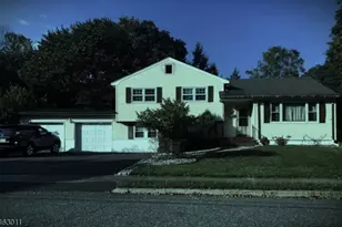 34 Cathy Ann Ct, Wayne Twp., NJ 07470 - Photo 4