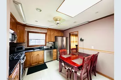 34 Cathy Ann Ct, Wayne Twp., NJ 07470 - Photo 14