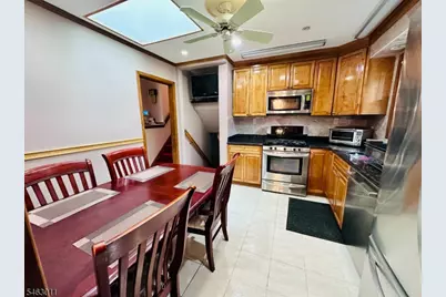 34 Cathy Ann Ct, Wayne Twp., NJ 07470 - Photo 12