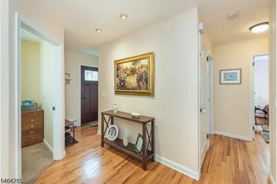 109 Chesapeake Ave, Parsippany, NJ 07034 - Photo 16